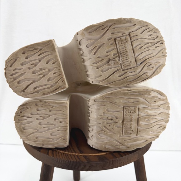 Demonia Camel - 311 Vegan Platform Boots Size 7 White Faux Fur Festival Rave - Picture 14 of 14